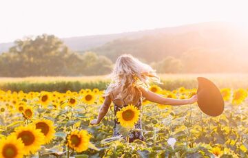Астрологи назвали знаки зодиака, чья жизнь может кардинально измениться в августе Астрологи назвали знаки зодиака, чья жизнь может кардинально измениться в августе