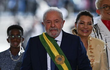 Президент Бразилии заявил, что попытается убедить Путина провести переговоры с Зеленским в Турции Президент Бразилии заявил, что попытается убедить Путина провести переговоры с Зеленским в Турции