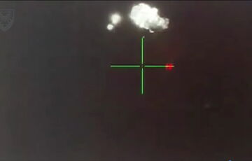 В Воздушных силах показали видео ночной работы по российским шахедам