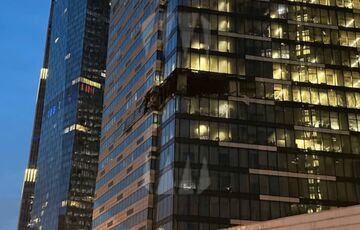 Беспилотники опять атаковали Москву: от ”бавовны” пострадали башни ”Москвы-Сити”