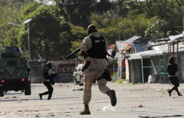 На Гаити из тюрьмы сбежали сотни опасных преступников