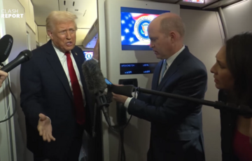 ”Він має продати Україну Росії”: Трамп про розмову Віткоффа з Ушаковим