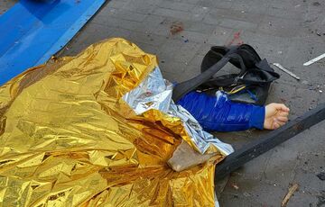 В результате обстрела Херсона погибли 6 человек: фото с места атаки