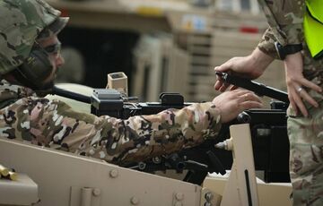 У британському парламенті заявили про неготовність армії країни до тривалої війни У британському парламенті заявили про неготовність армії країни до тривалої війни