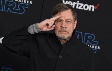 Зірка Зоряних воєн продаватиме автографи, щоб допомогти ЗСУ