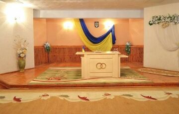 Рада надала територіальним громадам повноцінне право реєстрації народження, шлюбу і смерті