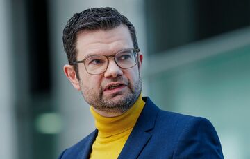 Німеччина не має наміру депортувати українців для служби у ЗСУ