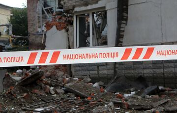 Оккупанты нанесли ракетный удар по Балаклее: 5 человек пострадали  Оккупанты нанесли ракетный удар по Балаклее: 5 человек пострадали