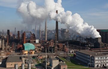 З Авдіївського коксохіму евакуювали всіх співробітників, але в укритті залишаються цивільні