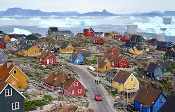 США могут попытаться заключить соглашение с Гренландией, обойдя Данию, - The Economist