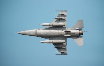 Истребители F-16 участвовали в отражении массированного удара 26 августа