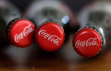 Coca-Cola має намір повернутися на російський ринок: компанія знову реєструє товарні знаки