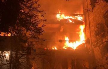 Россияне всю ночь обстреливали Херсон: известно о погибшем и раненных 