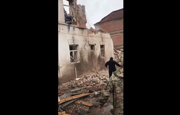 Росія розбомбила краєзнавчий музей у Куп'янську, загинула співробітниця: відео