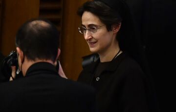 Впервые в истории губернатором Ватикана станет женщина