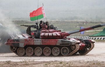 В Беларуси опять продлили срок совместных с Россией военных учений