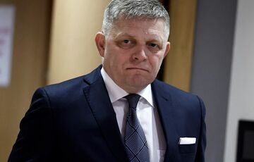Фицо пришлось прооперировать второй раз: его состояние тяжелое Фицо пришлось прооперировать второй раз: его состояние тяжелое