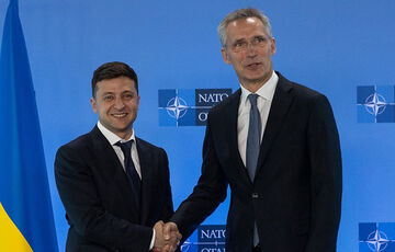 Зеленский провел телефонный разговор с генсеком НАТО: подробности беседы 