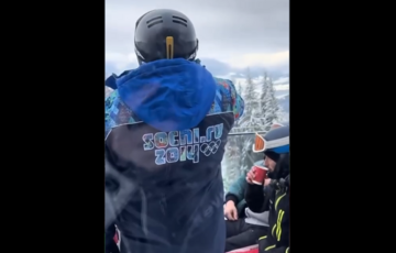 Куртка ”Sochi-2014” была куплена иностранцем в магазине в Буковеле