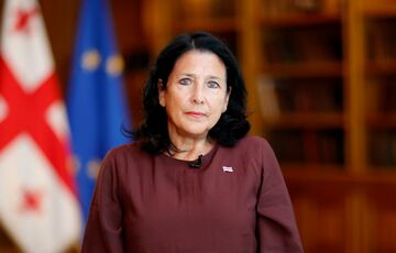 Проросійська партія провалила голосування за імпічмент президента Грузії Зурабішвілі