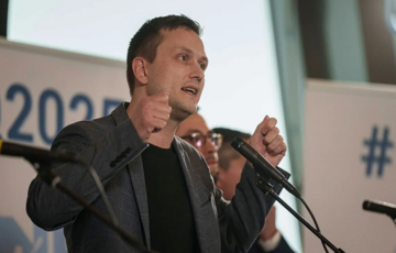 Прем'єр-міністр Гренландії закликав населення підготуватися до можливого вторгнення