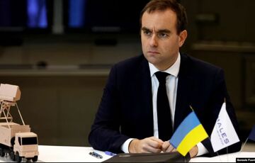 У Франції закликали обговорити розміщення в Україні ”сил неядерного стримування”