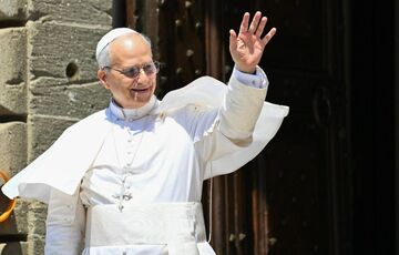 Папа Римський Лев XIV закликав до припинення вогню в Україні напередодні зустрічі Трампа та Путіна на Алясці