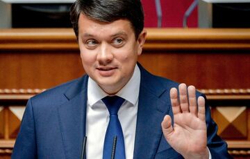 Разумков впевнений, що його відправили у відставку з порушенням регламенту Ради Разумков впевнений, що його відправили у відставку з порушенням регламенту Ради