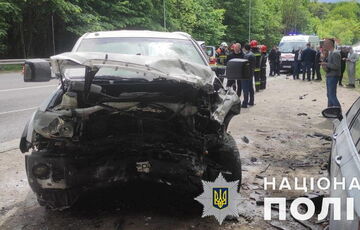 Троє поліцейських загинули у ДТП у Вінницькій області: фото