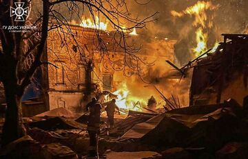 Через російський обстріл на Сумщині спалахнула масштабна пожежа