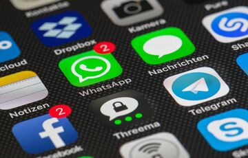 Apple видалила з китайського App Store Telegram, WhatsApp, Threads, Signal та Line