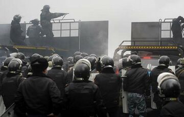 Все финансовые организации Казахстана прекратили работу 