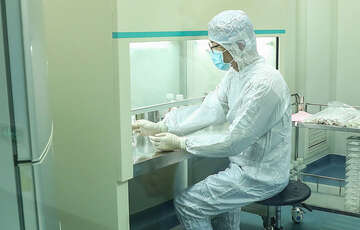 Майже 15 тисяч випадків за добу: коронавірус вражає Україну рекордними темпами