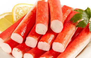 Крабові палички до новорічного столу: як правильно вибрати смачний продукт