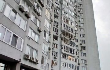 В полиции показали последствия ночного удара по Киеву