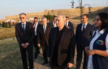 Российский миллиардер владел долей в SpaceX Илона Маска, несмотря на санкции