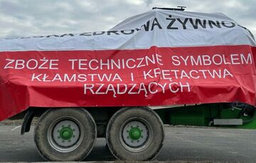 Поляки заблокировали пункт пропуска на границе со Словакией