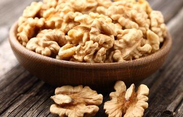 Волоський горіх: чому його варто додати в свій раціон
