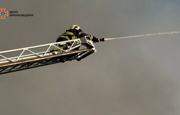 Після нічного обстрілу в Калуші погіршилася якість повітря