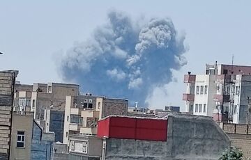 Ізраїль завдає нових ударів по Ірану. Тегеран анонсував атаку на американські бази на Близькому Сході