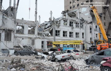 В больнице умерла одна из жертв удара по Запорожью: фото В больнице умерла одна из жертв удара по Запорожью: фото