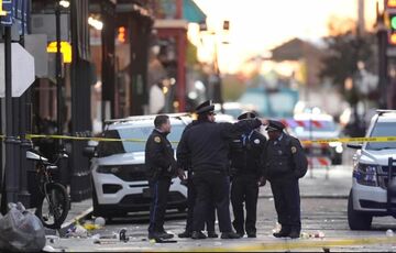 Число загиблих внаслідок наїзду пікапа на людей у Новому Орлеані зросло до 15 осіб