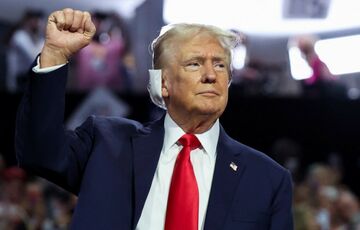 Трамп емоційно відреагував на рішення Байдена зійти з президентських перегонів