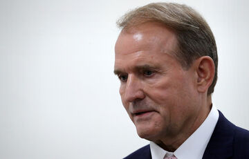 Печерский суд продлил арест Виктора Медведчука Печерский суд продлил арест Виктора Медведчука