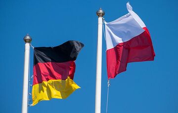 Польша не будет настаивать на репарациях от Германии: в МИДе назвали причину Польша не будет настаивать на репарациях от Германии: в МИДе назвали причину