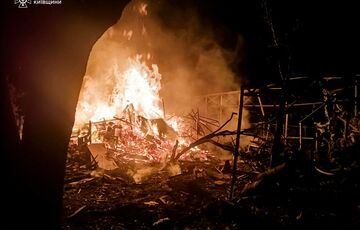 Троє людей постраждали внаслідок російської атаки на Київську область