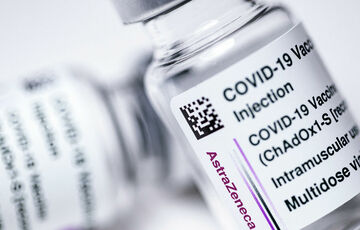Країни Євросоюзу винесли свій вердикт щодо вакцини AstraZeneca Країни Євросоюзу винесли свій вердикт щодо вакцини AstraZeneca