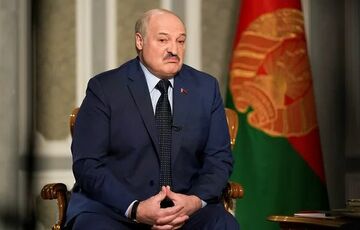Лукашенко заявил, что Украина не воюет: ”С Россией воюет Америка”