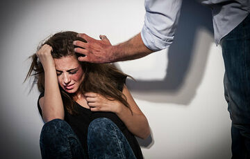 Верховная Рада приняла закон, ужесточающий ответственность за домашнее насилие