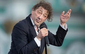 Григорий Лепс засветился на Донбассе с оружием: видео Григорий Лепс засветился на Донбассе с оружием: видео